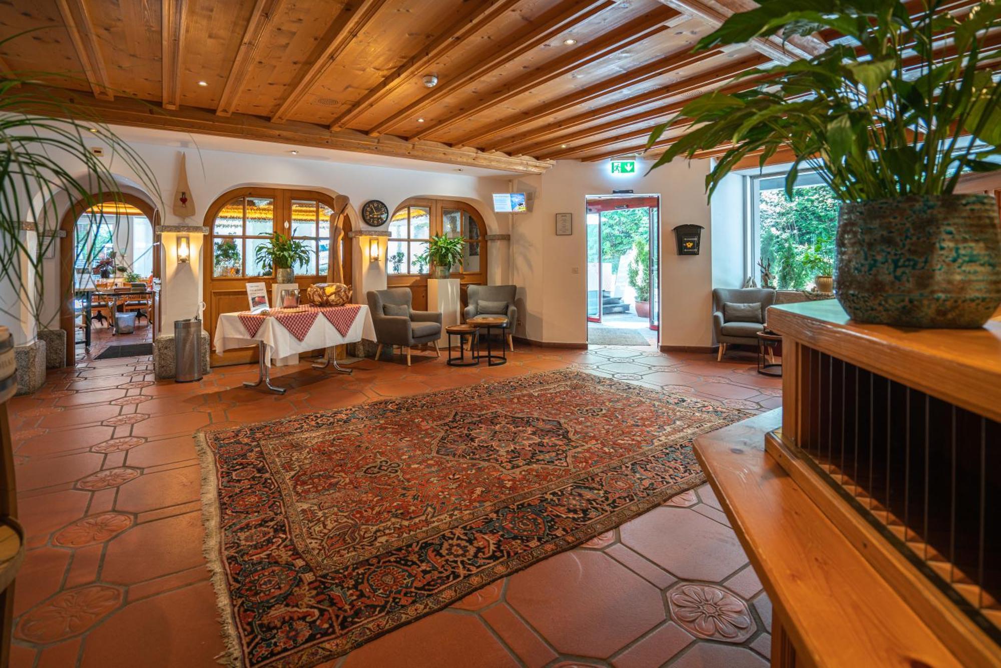 Hotel Des Alpes Флимс Екстериор снимка