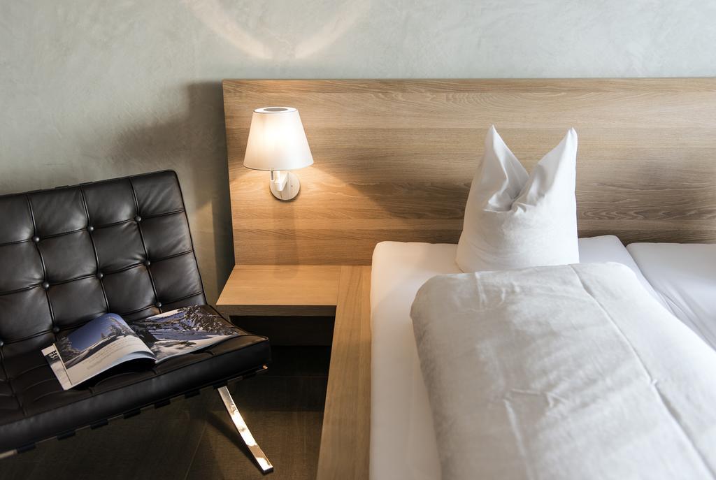 Hotel Des Alpes Флимс Екстериор снимка
