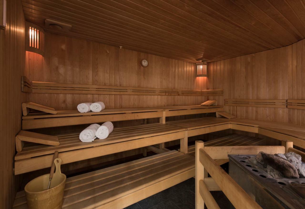 Hotel Des Alpes Флимс Екстериор снимка